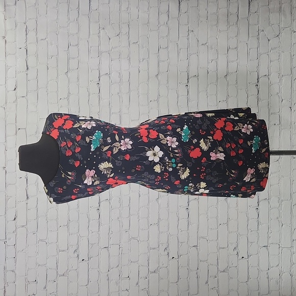 Tommy Hilfiger Dresses & Skirts - Tommy Hilfiger Navy Blue Floral Print Sheath Dress - Size 14